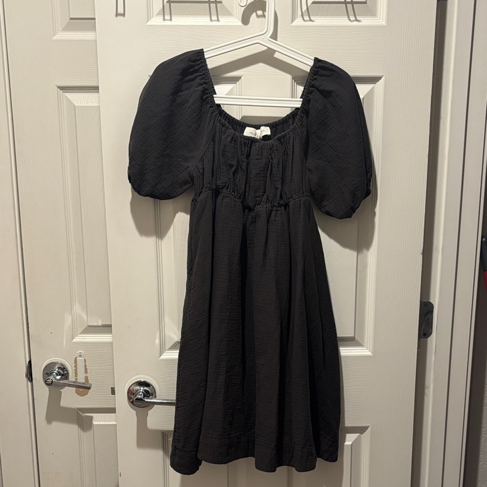 Charming XL Knee Length Black Linen Dress with pockets
